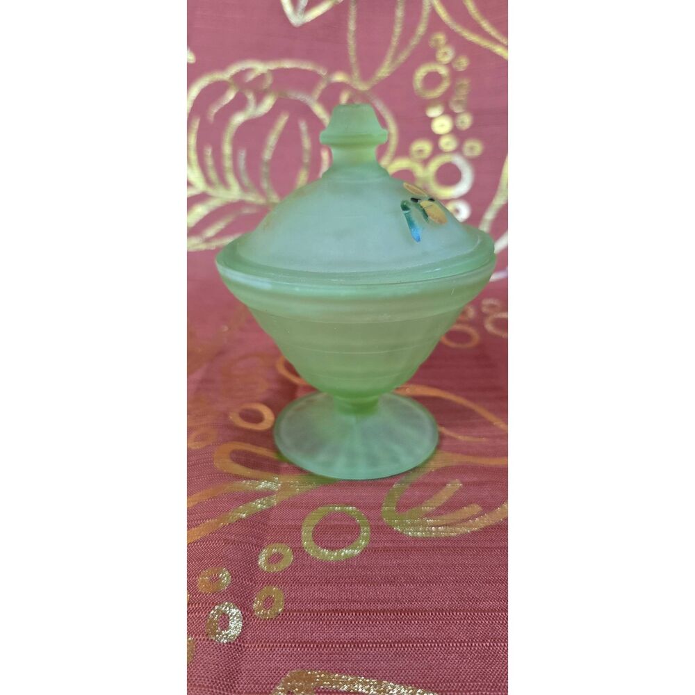 Frosted Green Uranium Lidded Powder Jar - Picture 6 of 13
